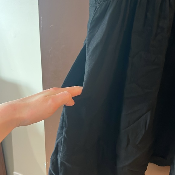 Old Navy Black Spaghetti Strap Dress - Picture 3 of 7